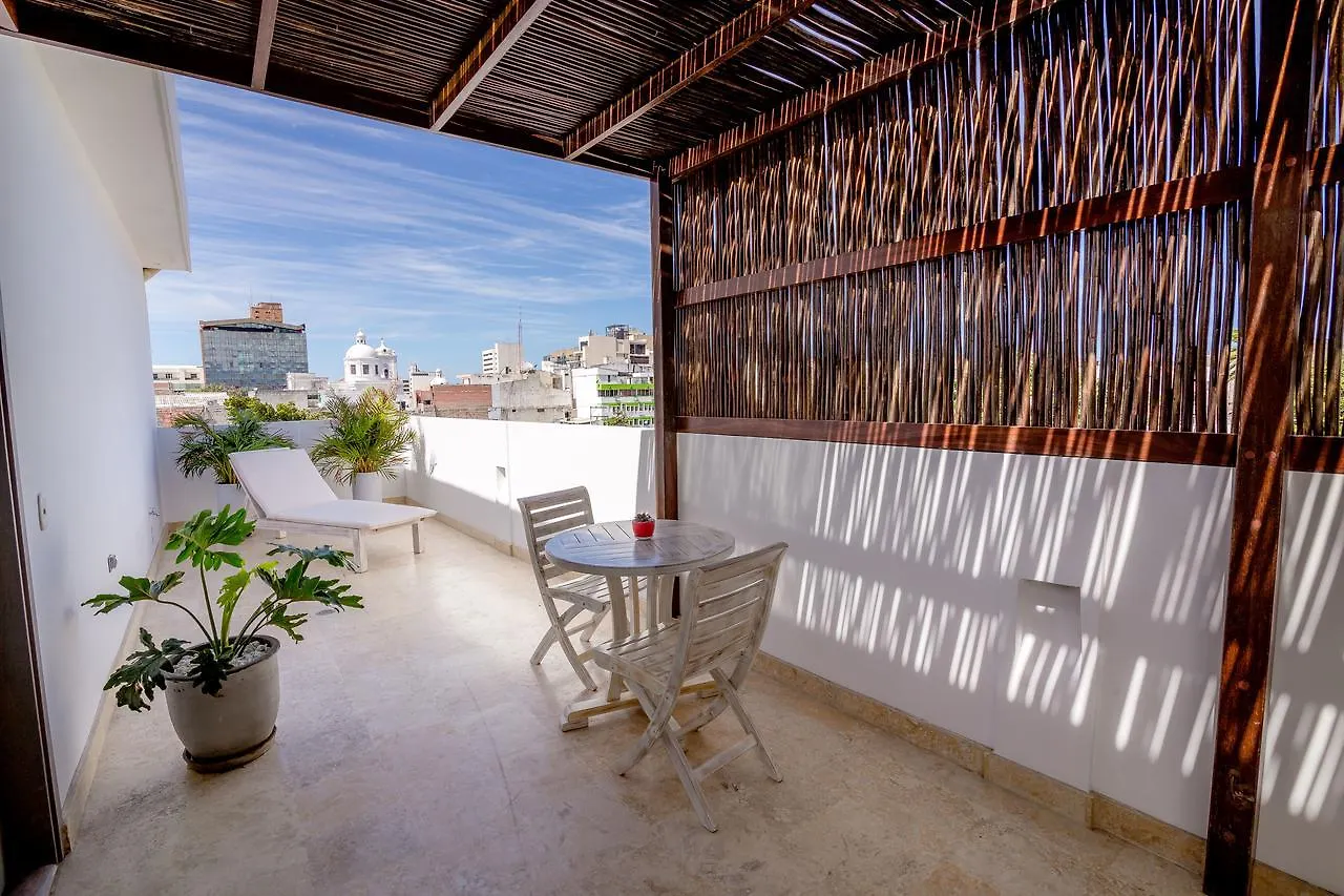 Hotel El Cactus Luxury Apartments In Historic Center Santa Marta