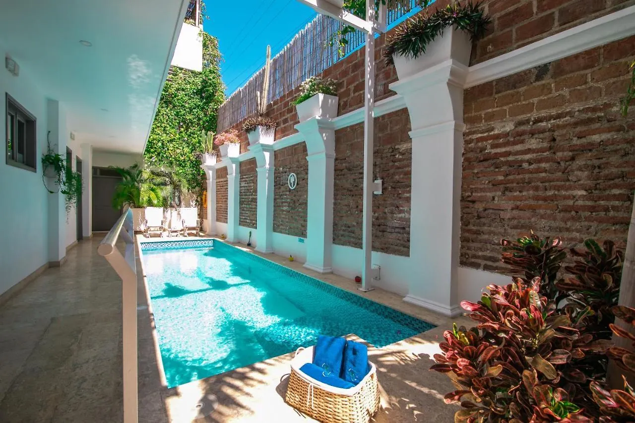 Hotel El Cactus Luxury Apartments In Historic Center Santa Marta